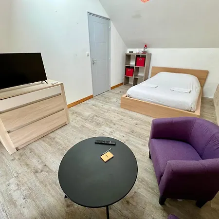 Duplex Confort Avec Exterieur Apartment Lussac-les-Châteaux